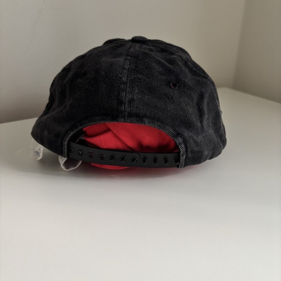 Headmaster Hat Cap Snap Back Embroidered Slogan It's Not Pretty Being Easy - Picture 8 of 8